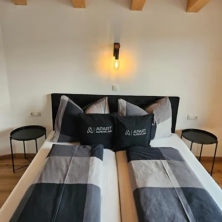 Alpenflair Appartement *